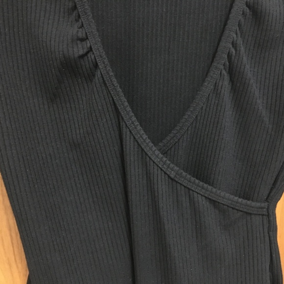 Reformation Becky Ribbed Plunge V Neck Bodysuit - Picture 4 of 11